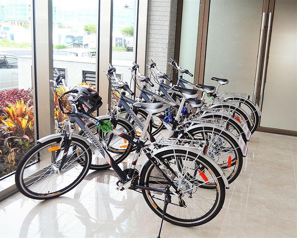 הו צ'י מין סיטי Novotel Living Saigon South מראה חיצוני תמונה