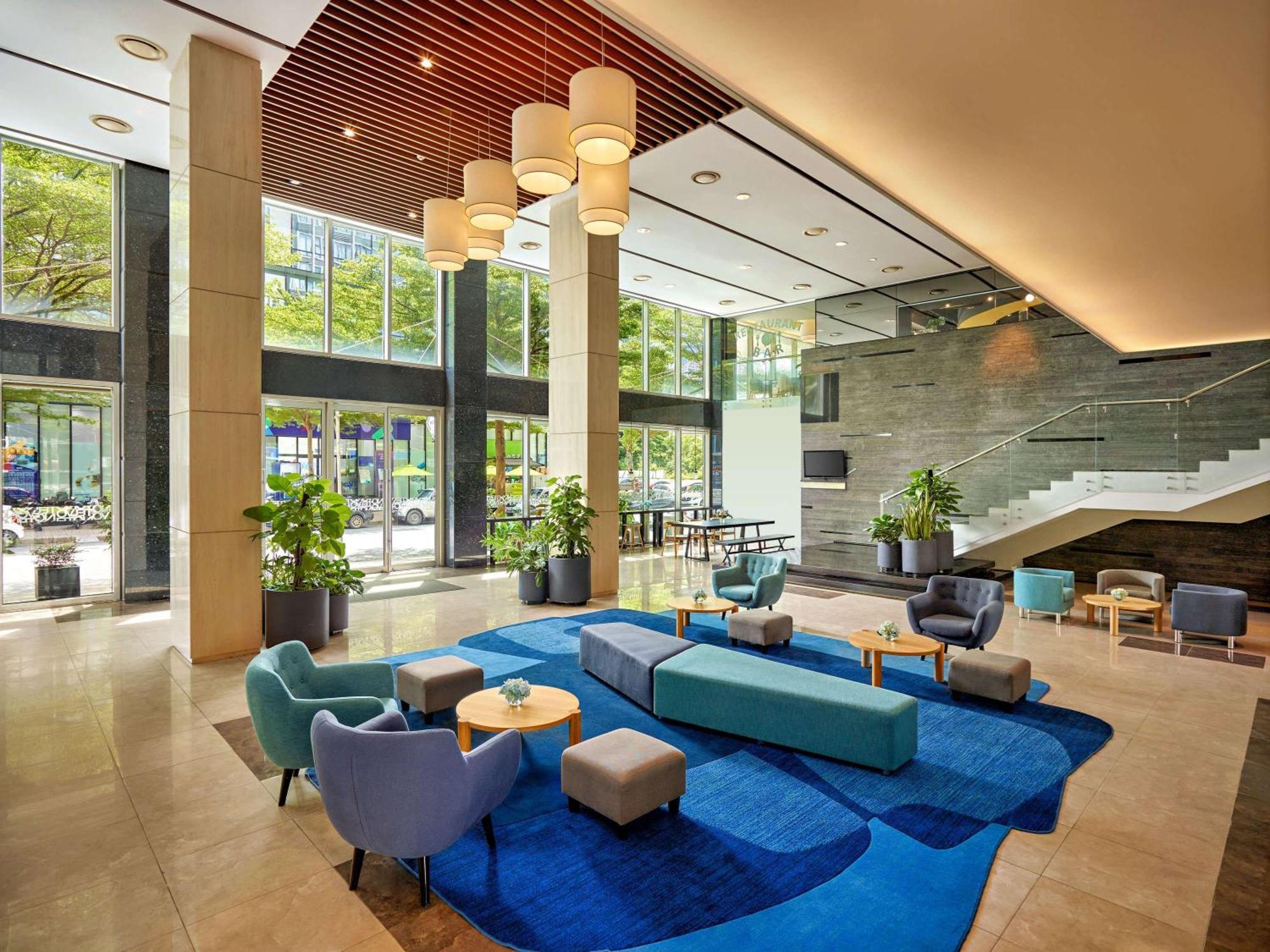 הו צ'י מין סיטי Novotel Living Saigon South מראה חיצוני תמונה