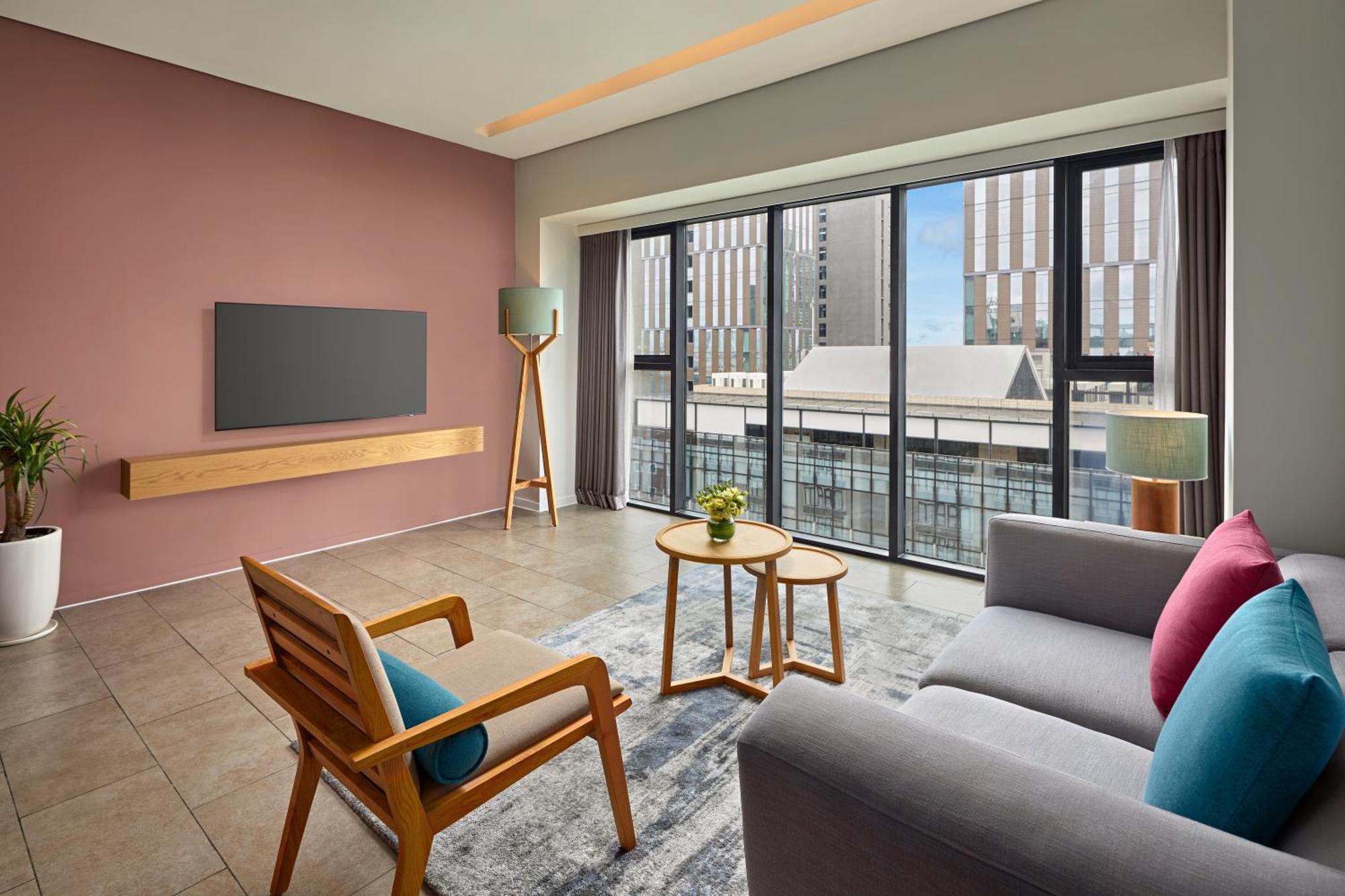 הו צ'י מין סיטי Novotel Living Saigon South מראה חיצוני תמונה