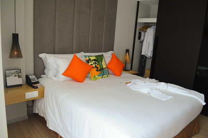 הו צ'י מין סיטי Novotel Living Saigon South מראה חיצוני תמונה