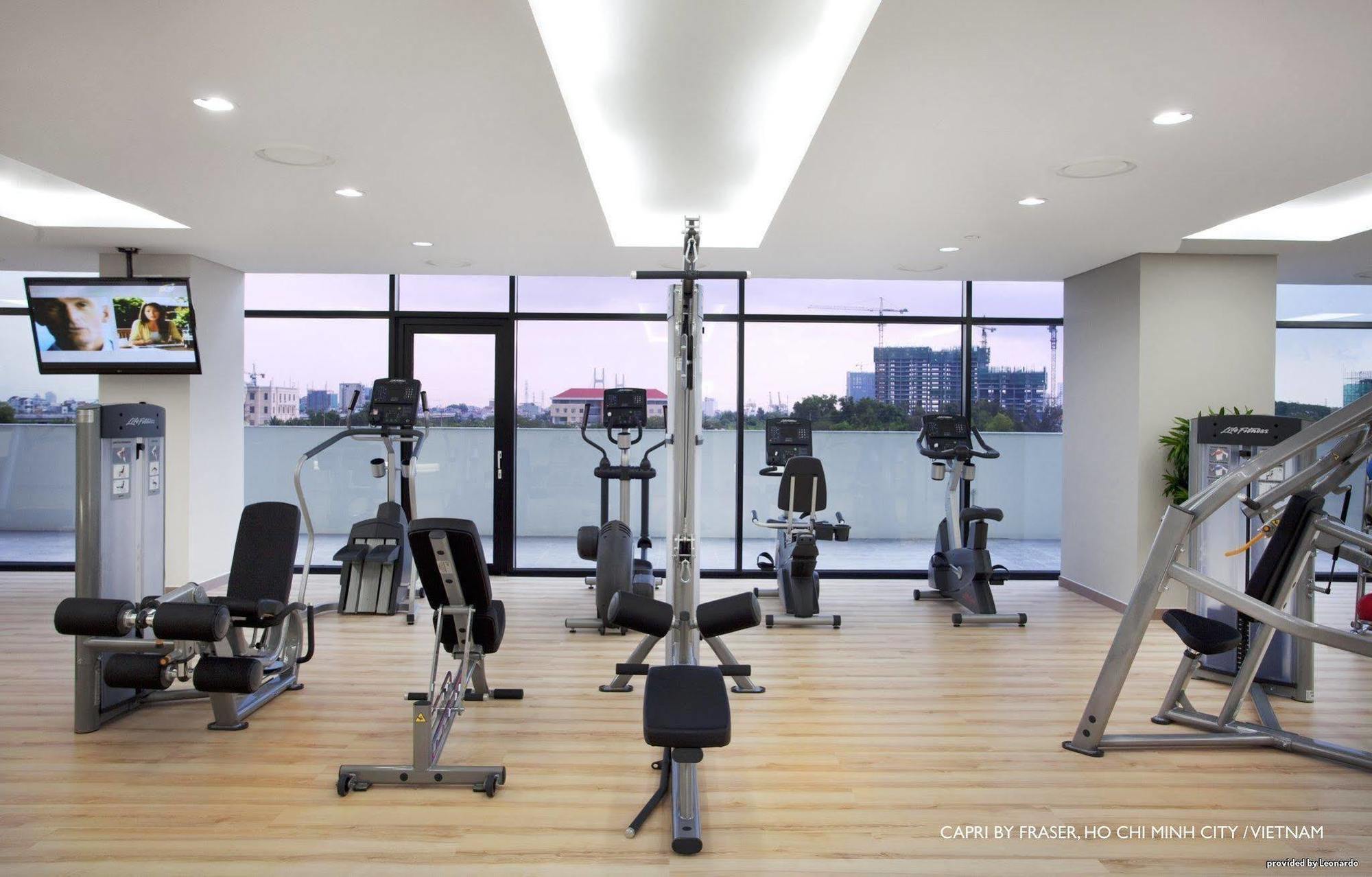 הו צ'י מין סיטי Novotel Living Saigon South מראה חיצוני תמונה